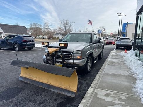 Used 2006 Chevrolet Silverado 1500 LT w/ Light Duty Power Package image 6