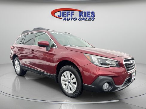 Used 2018 Subaru Outback 2.5i Premium image 3