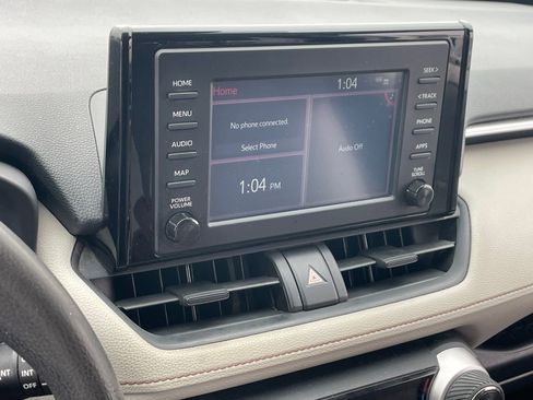 Used 2019 Toyota RAV4 XLE w/ Carpet Mat Package image 13