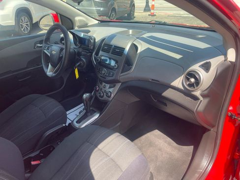 Used 2012 Chevrolet Sonic LT FWD image 18