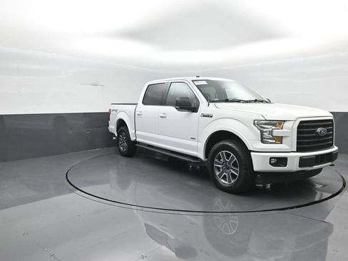 Used 2017 Ford F150 XLT w/ Equipment Group 302A Luxury AWD/4WD image 2