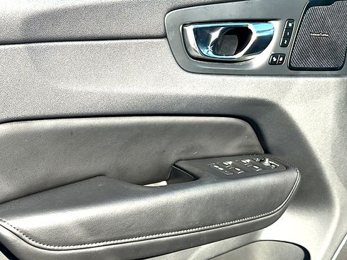 Used 2023 Volvo XC60 B5 Plus w/ Protection Package Premier image 16