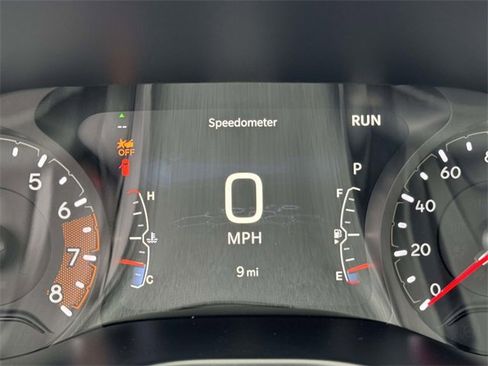 New 2026 Jeep Compass Latitude image 14