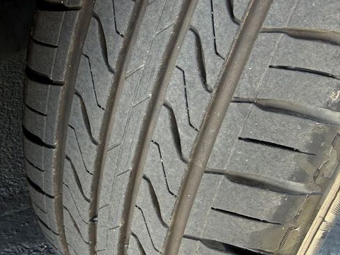 Used 2016 Toyota Corolla LE image 14