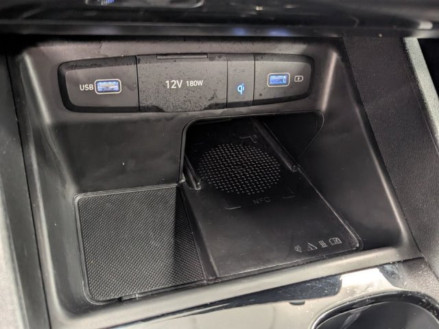 Used 2022 Hyundai Santa Cruz SEL Premium AWD/4WD image 23