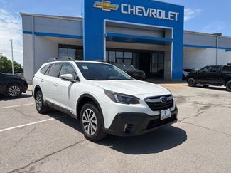 Used 2022 Subaru Outback Premium AWD/4WD video 1