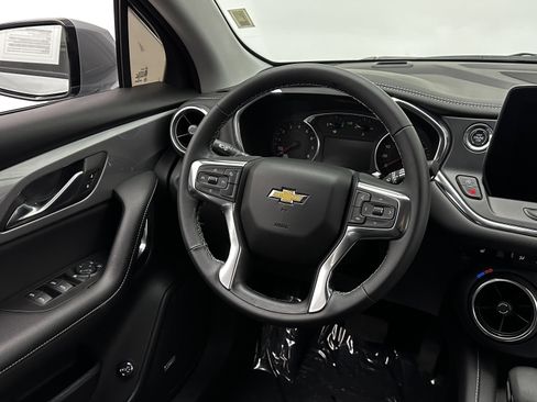 Used 2024 Chevrolet Blazer LT w/ Sound & Technology Package image 24