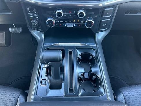 Used 2025 Ford F150 Lariat AWD/4WD image 23