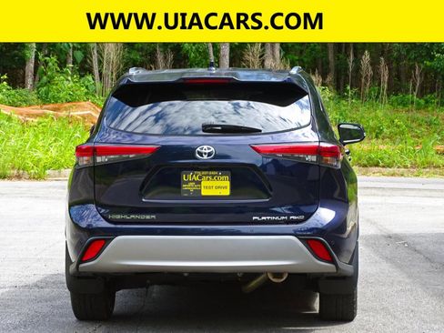 Used 2022 Toyota Highlander Platinum AWD/4WD image 9