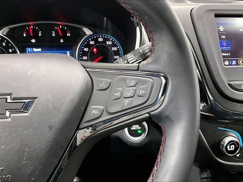 Used 2024 Chevrolet Equinox RS FWD image 25
