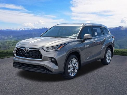 New 2026 Toyota Highlander Limited AWD/4WD image 1