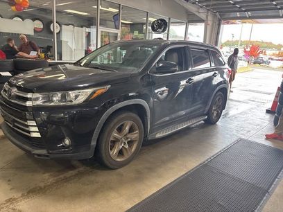 Used 2019 Toyota Highlander Limited Platinum