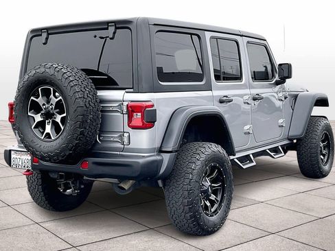 Used 2018 Jeep Wrangler Unlimited Rubicon image 15