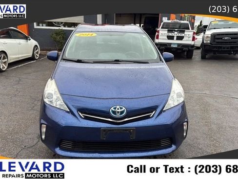 Used 2014 Toyota Prius V Three FWD image 2