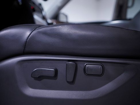 Used 2022 Nissan Armada SL image 18