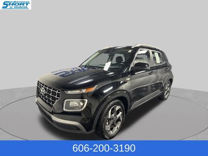 Used 2022 Hyundai Venue SEL