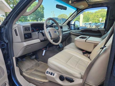 Used 2004 Ford F350 Lariat AWD/4WD image 12
