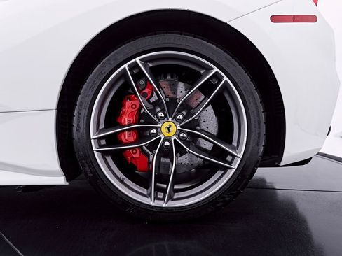 Used 2019 Ferrari 488 Spider RWD image 42