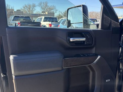 Used 2020 GMC Sierra 3500 Denali w/ Denali Ultimate Package image 5