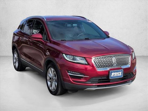 Used 2019 Lincoln MKC Select w/ Select Plus Package image 3