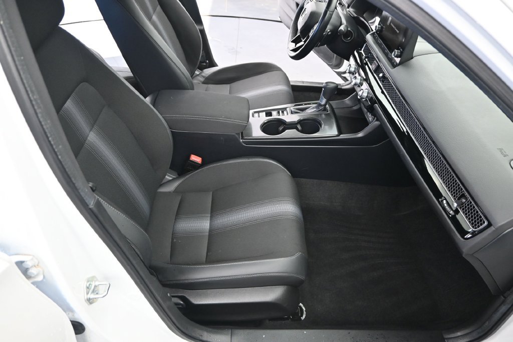 Certified 2024 Honda Civic Sport image 11