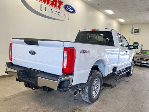 New 2026 Ford F250 XL w/ XL Driver Assist Package AWD/4WD image 14