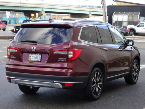 Used 2021 Honda Pilot Touring image 7
