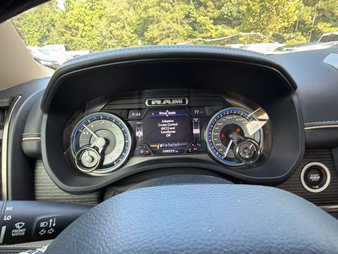 Used 2019 RAM 1500 Limited AWD/4WD image 31