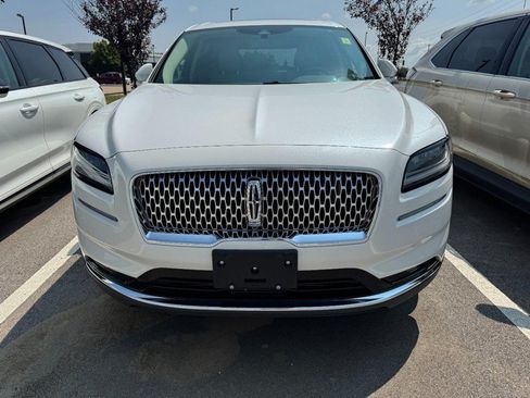 Certified 2023 Lincoln Nautilus Reserve FWD image 2