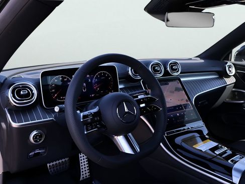 Used 2024 Mercedes-Benz CLE 450 4MATIC Cabriolet image 21