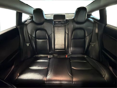 Used 2022 Tesla Model 3 Long Range AWD/4WD image 19