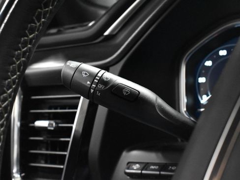 Used 2022 GMC Sierra 1500 Denali Ultimate image 12