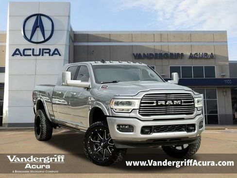 Used 2020 RAM 2500 Laramie AWD/4WD image 1