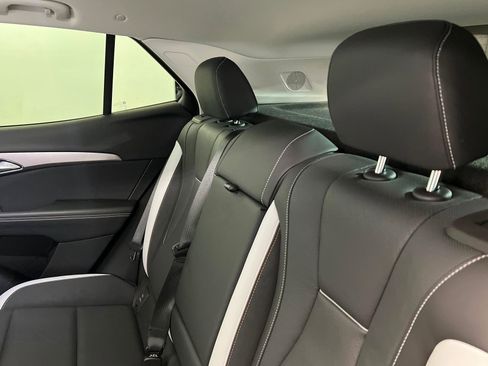 Used 2025 Buick Envision Sport Touring AWD/4WD image 21