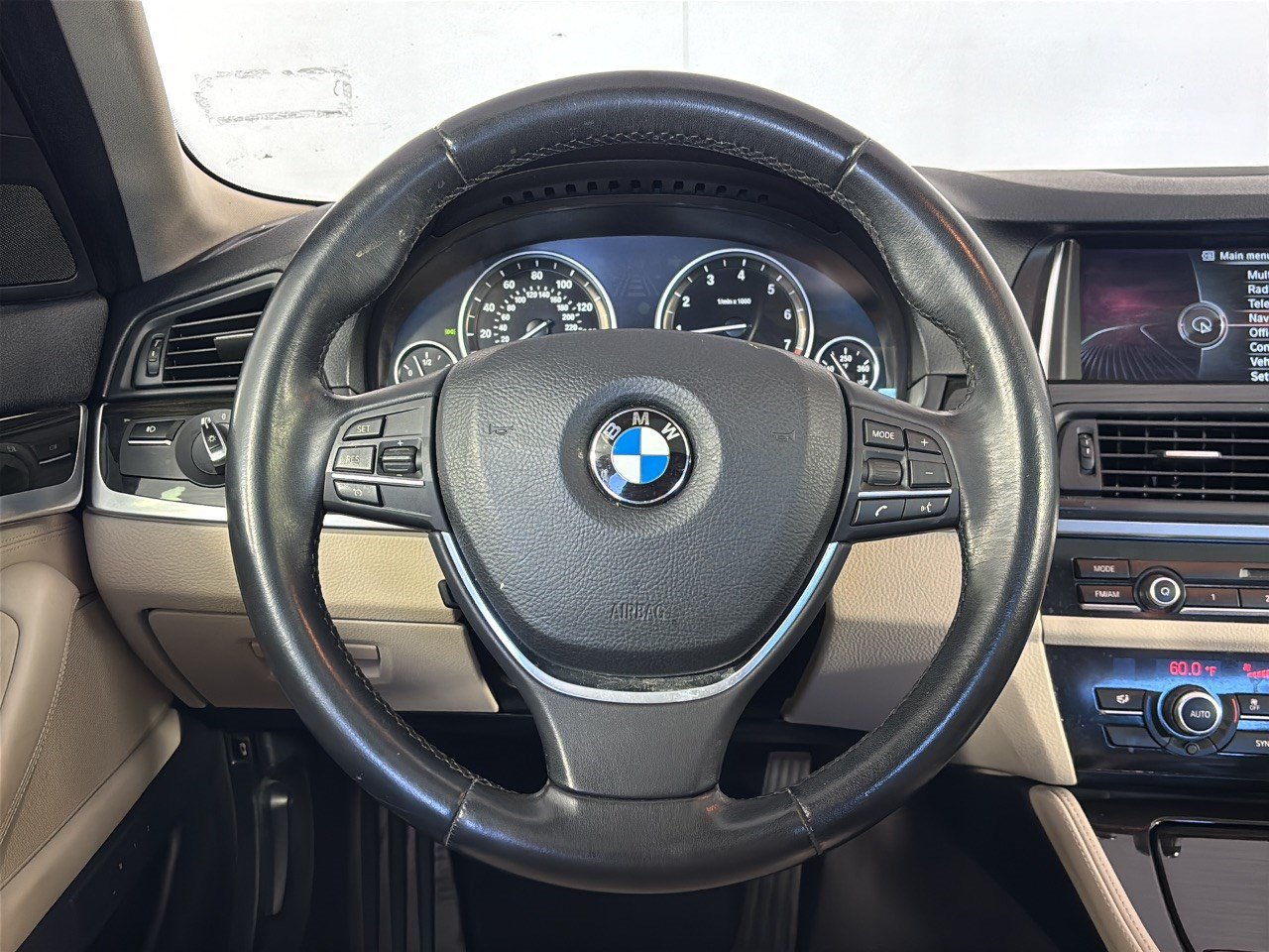 Used 2014 BMW 528i Sedan RWD image 10