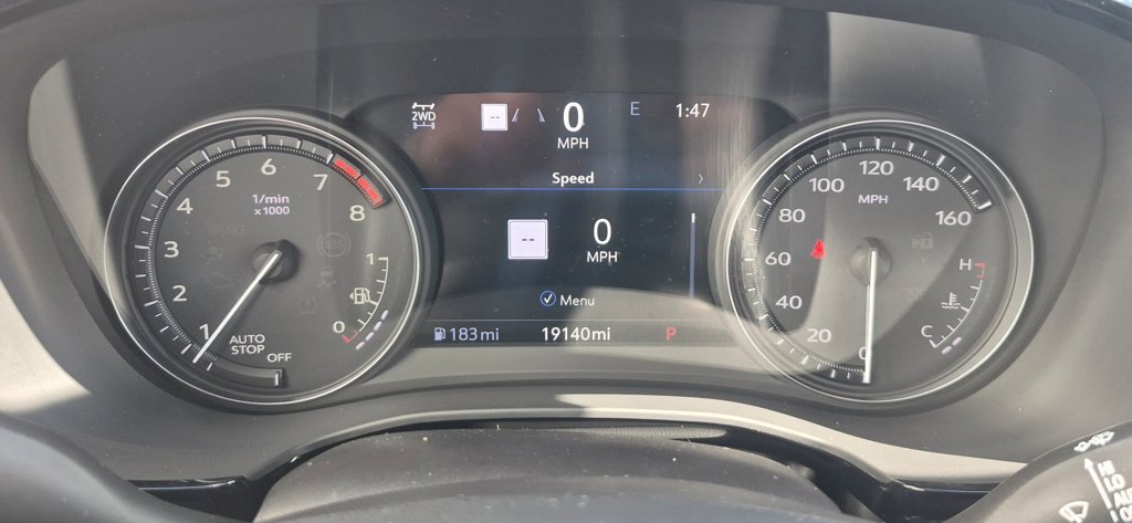 Used 2025 Cadillac XT6 Sport w/ Technology Package AWD/4WD image 7