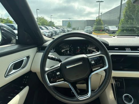 Used 2023 Land Rover Range Rover Velar R-Dynamic S AWD/4WD image 14