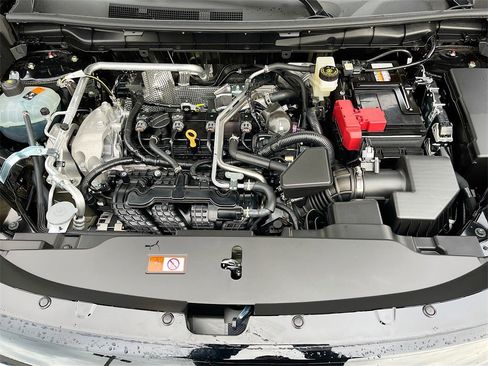 New 2025 Mitsubishi Outlander SE image 17