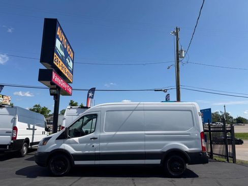 Used 2015 Ford Transit 150 148 Medium Roof RWD image 29