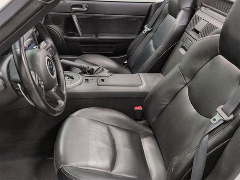 Used 2013 MAZDA MX-5 Miata Grand Touring w/ Premium Pkg image 2