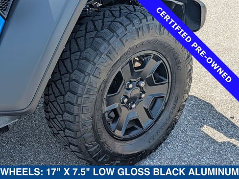 Used 2023 Jeep Gladiator Mojave w/ Cold Weather Group AWD/4WD image 13