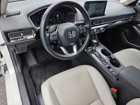 Used 2024 Honda Civic Touring image 28