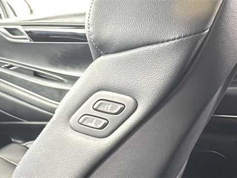 Used 2025 Genesis GV80 2.5T Standard image 37