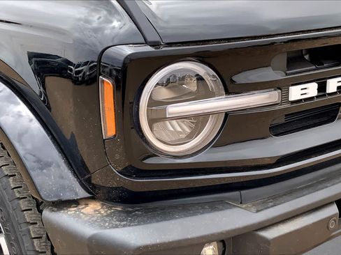 New 2026 Ford Bronco Outer Banks AWD/4WD image 13