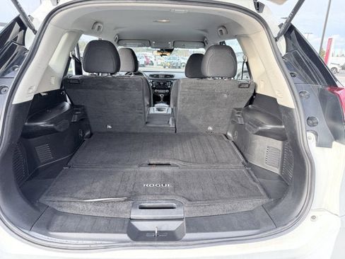 Certified 2019 Nissan Rogue S image 20