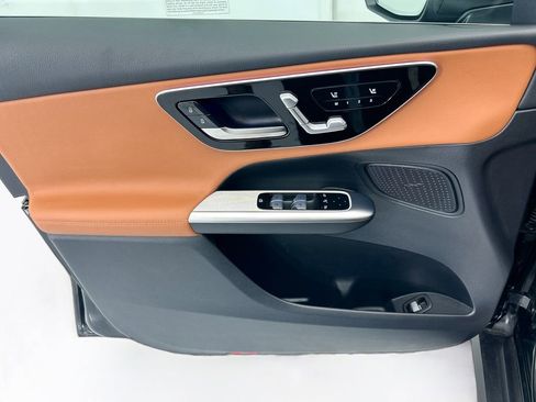 Certified 2026 Mercedes-Benz GLC 300 image 22