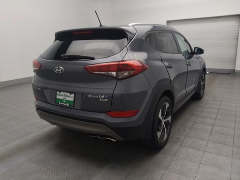 Used 2016 Hyundai Tucson Sport image 9