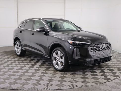 Certified 2025 Audi Q5 Premium Plus w/ Premium Plus image 4