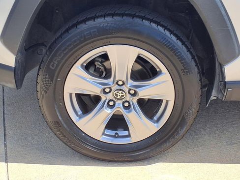 Used 2023 Toyota RAV4 XLE w/ Convenience Package image 26