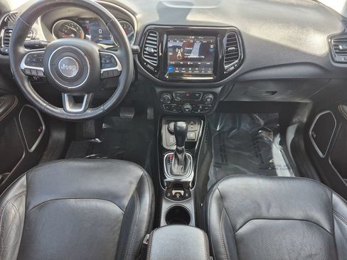 Used 2018 Jeep Compass Limited w/ Navigation Group AWD/4WD image 12